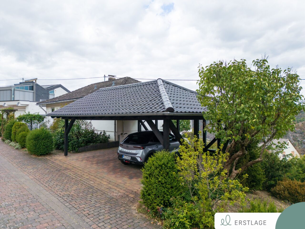 Carport