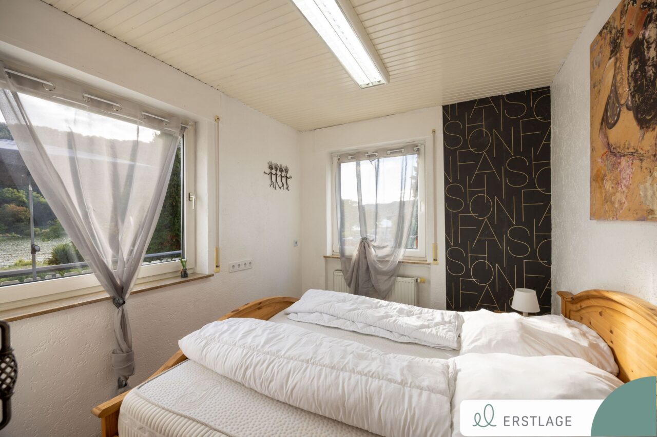 Schlafzimmer 1 1. OG